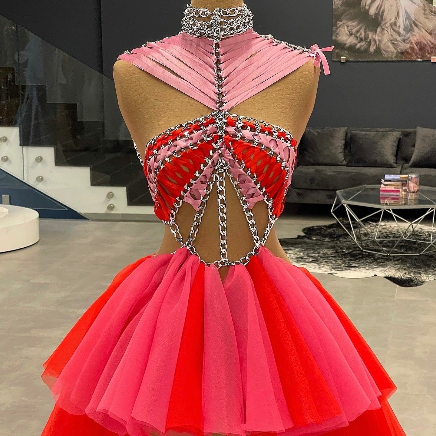 Pink & Red Chain Details