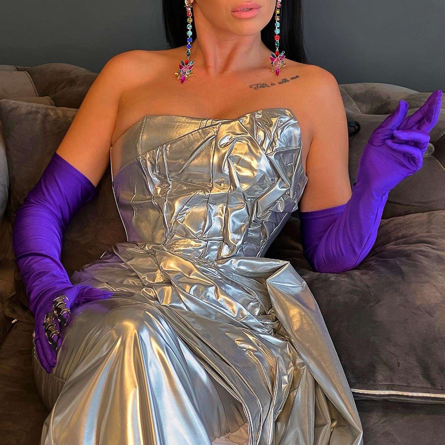 Silver Gown & Purple Gloves