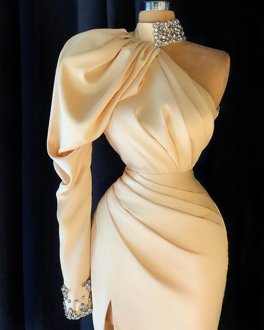 Nude One Sleeve Crystal Details