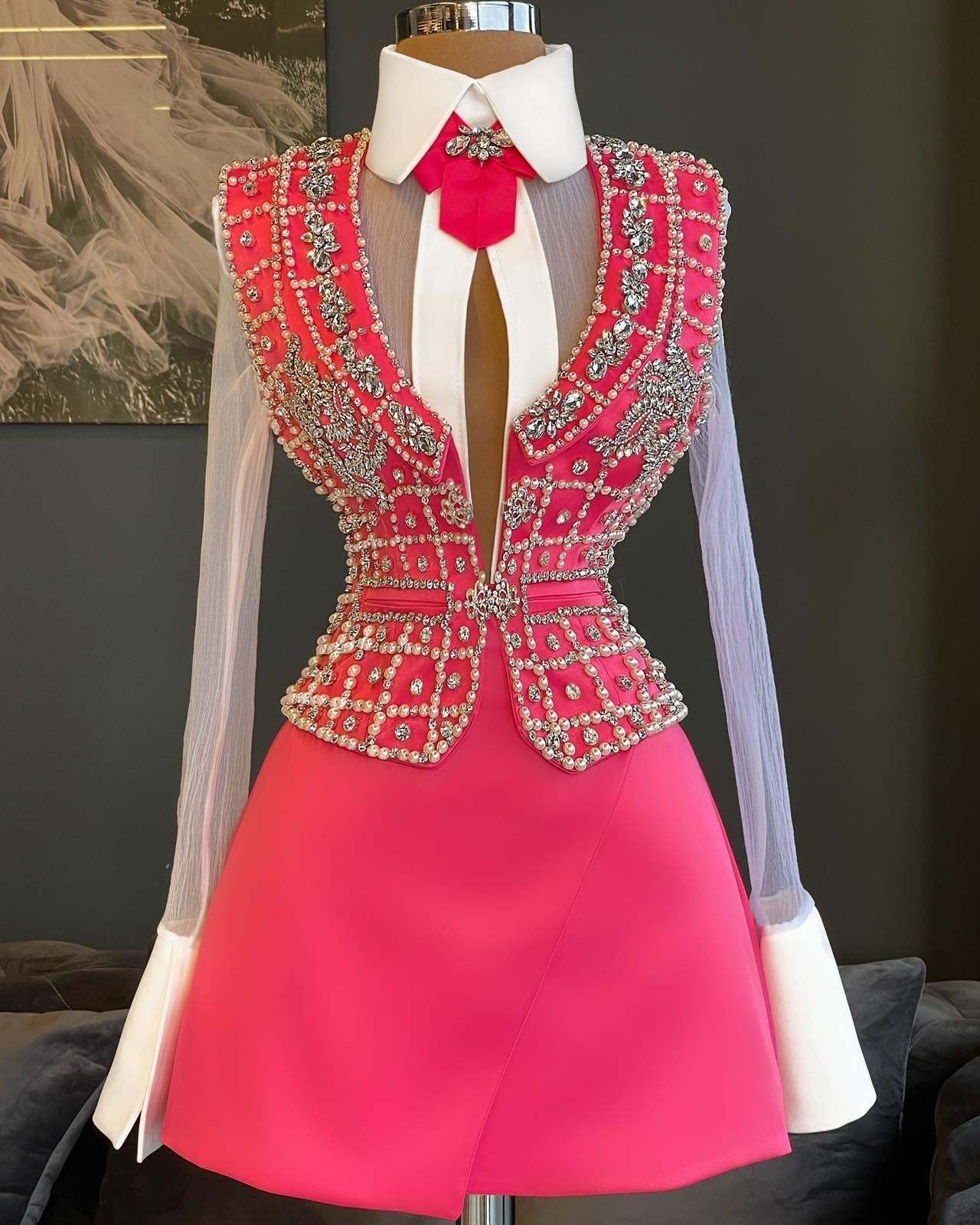Pretty in Pink – Dona Matoshi