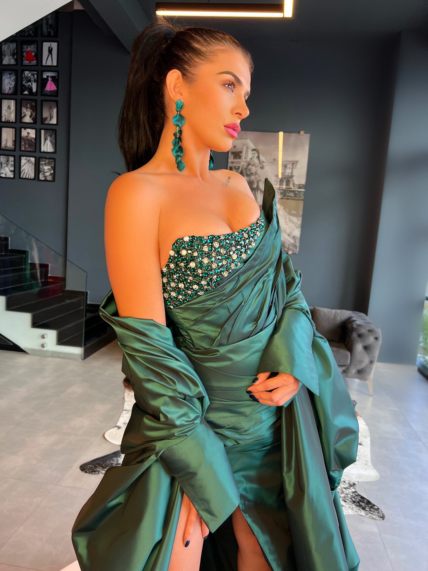 Green Taffeta Elegant Set